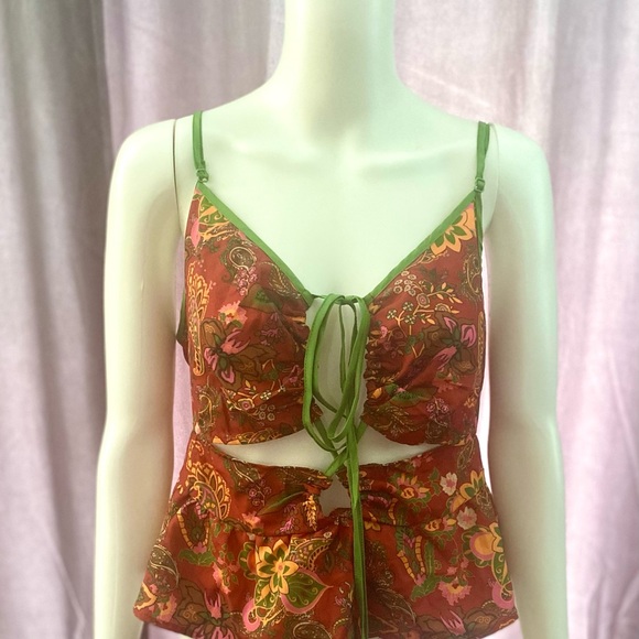 SALE!! NWOT Cami Crop Top, Curve 2XL, SHEIN Spaghetti Strap Sexy, Green - Picture 5 of 16